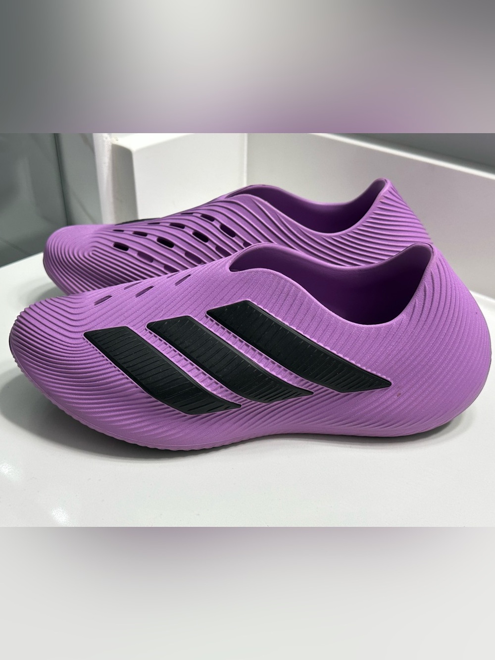 Adidas Purechill Runner - Picture 2 of 3